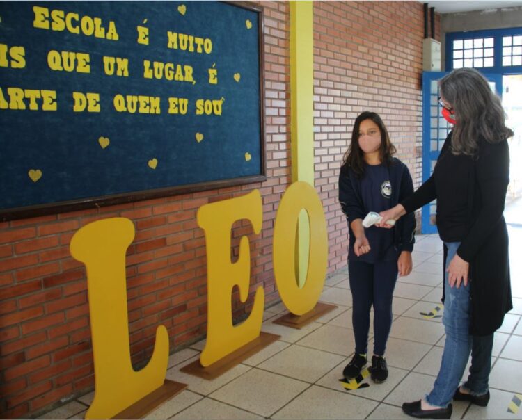 Retorno presencial e diário às aulas em Estrela está acertado