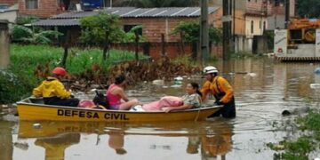 Desastres naturais: Anatel deverá implantar sistema de alerta à população