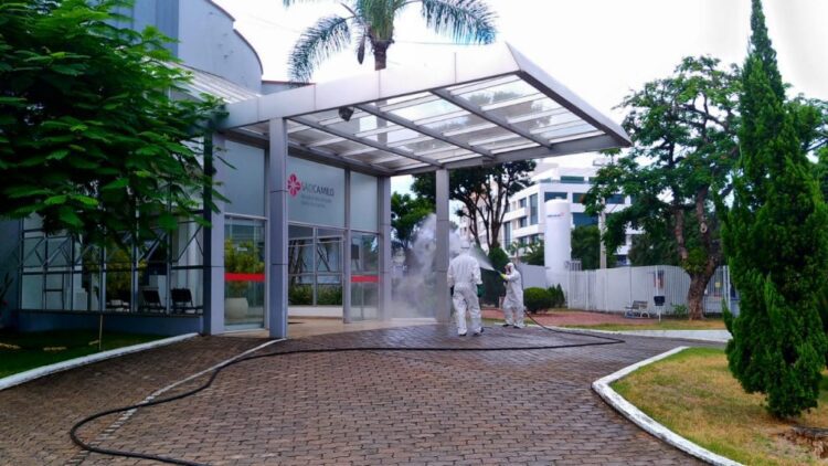 Encantado realiza sanitização de locais públicos
