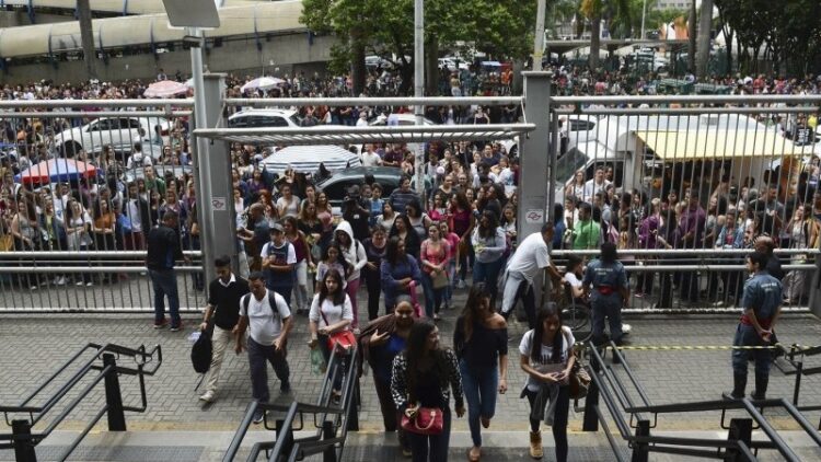 Gratuidade no Enem será automática para estudantes de escolas públicas