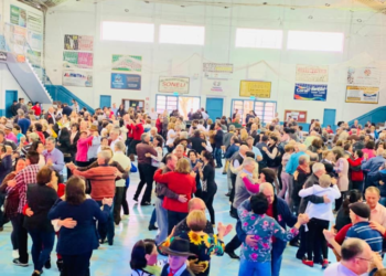 Encontro da Melhor Idade do grupo Alegria de Viver reúne idosos de diferentes cidades da região