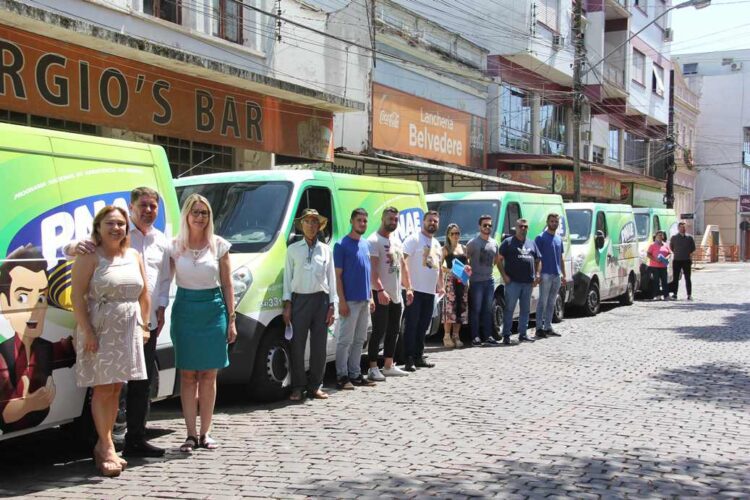 Escolas municipais recebem 32 mil novos livros para o ano letivo de 2020