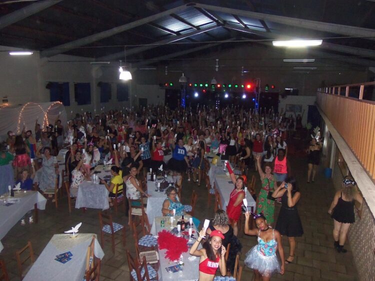 Baile das Luluzinhas: Alegria, sorrisos e solidariedade
