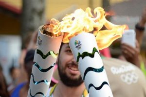 A chama olímpica chegou ao estado do Rio de Janeiro depois de viajar por todo o Brasil. A primeira cidade fluminense a receber a tocha foi Paraty, no sul do estadoTomaz Silva/Agência Brasil