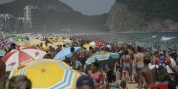 Brasil tem recorde de 6,6 milhões de turistas estrangeiros em 2016