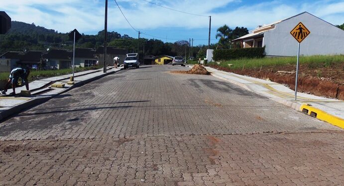 Avançar Cidades: Rua Jacob Althaus entra em reta final de serviços