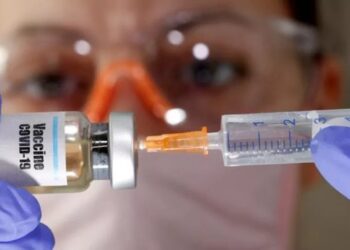 Sanofi e GSK prometem disponibilizar 200 milhões de doses de vacina contra Covid-19 para países pobres