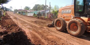 Calçamento comunitário garante melhores condições para moradores
