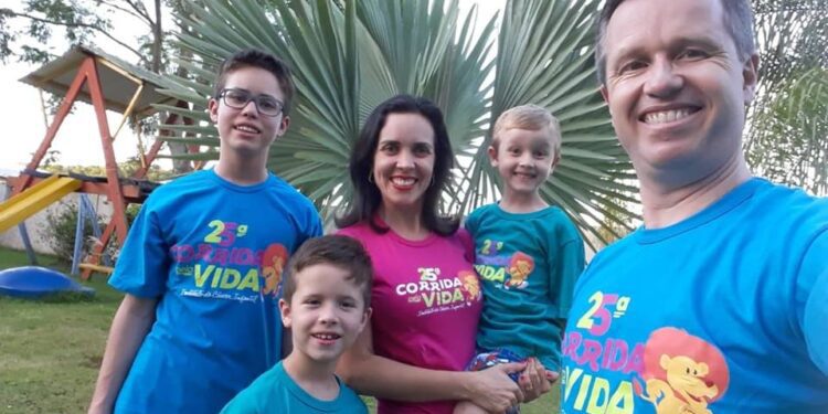 Venda de camisetas para 6ª Caminhada pela Vida surpreende