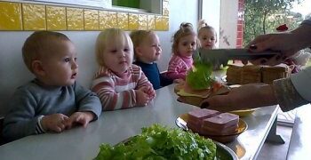 EMEI Pequeno Mundo: crianças são orientadas sobre educação nutricional