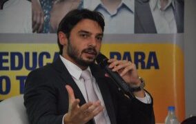Especialistas projetam cenário econômico pós-crise