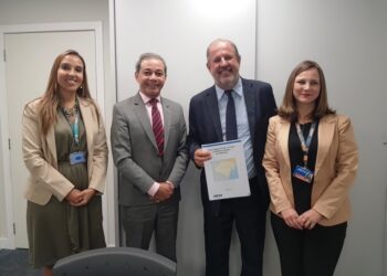 Governo federal vai aplicar R$ 1 bilhão em ações de habitação no estado