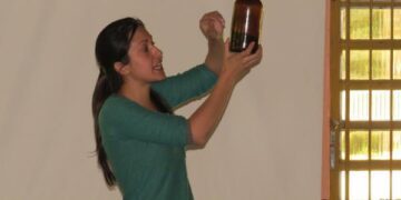 Curso de Apicultura forma turma em Pouso Novo