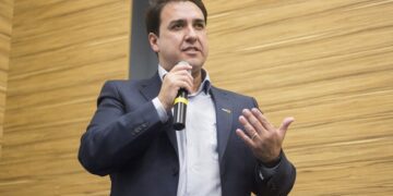 Salmo Dias é eleito novo presidente da Famurs