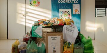 Cooperativa Escolar arrecada mais de 90kg de alimentos no mês de julho