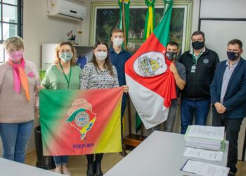 Nereu Crispim repassa R$ 66 mil à Teutônia
