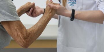 Centro Municipal de Fisioterapia agiliza atendimentos, reduz fila de espera e estende horário até às 22h