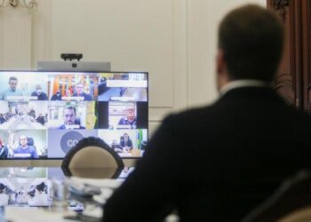 Prefeitos adotam políticas próprias contra pandemia, e Piratini acena com maior autonomia