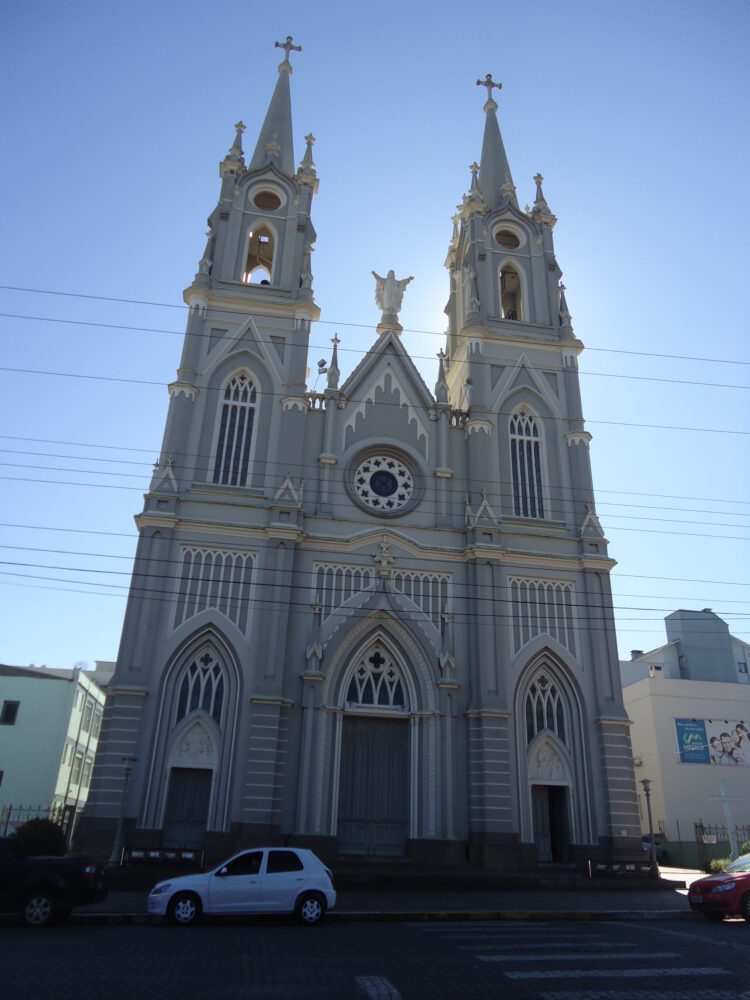 Igreja Matriz Santo Antônio de Guaporé
