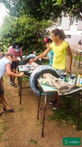 Pneus serão usados para o plantio de chás e hortaliças (Foto: Divulgação)