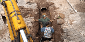 Secretaria de Obras faz recuperação de vias no Bairro Scorsatto