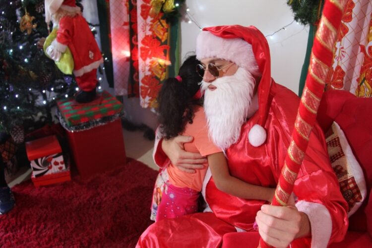 Aldeia do Papai Noel tem programação especial para escolas