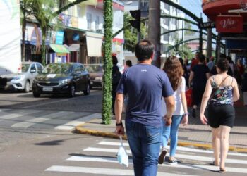 Sindilojas VT negocia horários de Natal para cinco cidades da região