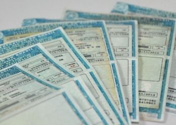 Câmara aprova CNH com prazo de validade de 10 anos e limite de até 40 pontos em multas