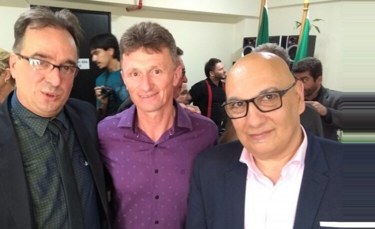 Prefeito em exercício participa de cerimônia no CEC