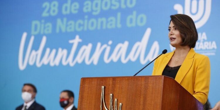 Pátria Voluntária lança campanha para ajudar crianças e adolescentes em situação de vulnerabilidade