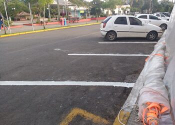 Setor de obras e manutenção realiza serviços em bairros da cidade