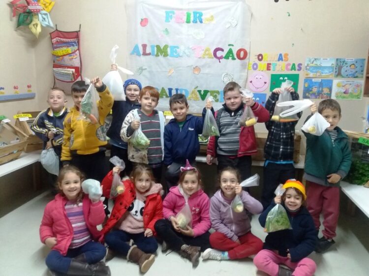 Escolas Municipais desenvolvem Projeto sobre Educação Financeira