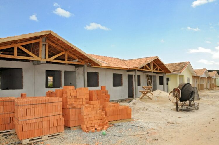 Minha Casa Minha Vida entrega 75 mil unidades até março