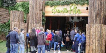 Santa Flor consolida-se como feira das flores e da agroecologia
