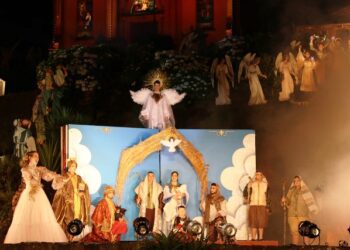 Espetáculo teatral “A História que eu escrevi” encantou o público