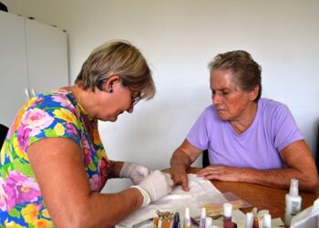 Ação Dia da Beleza marca o Dia Internacional da Mulher no Cras