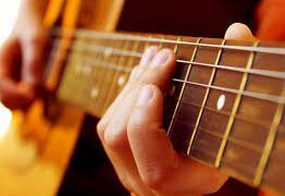 Município realiza Curso de Violão