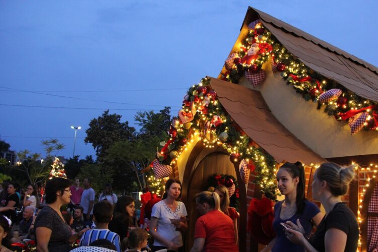 Aldeia do Papai Noel é inaugurada em clima de magia em Lajeado
