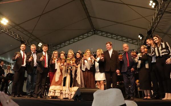 Venâncio Aires em ritmo de festa: começa a 15ª Fenachim
