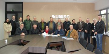 Unisc, Farsul e Sicredi firmam acordo para beneficiar produtores