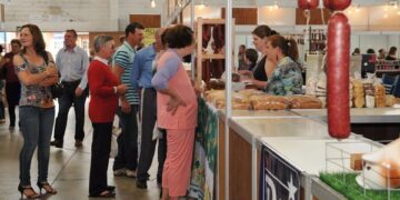 Agroindústrias familiares de 36 municípios participam da Expovale