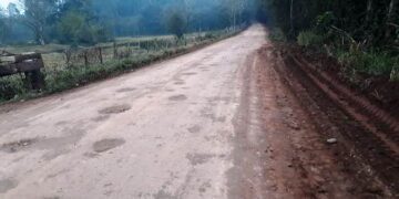 Secretarias de Obras e Agricultura realizam serviços em diversas localidades
