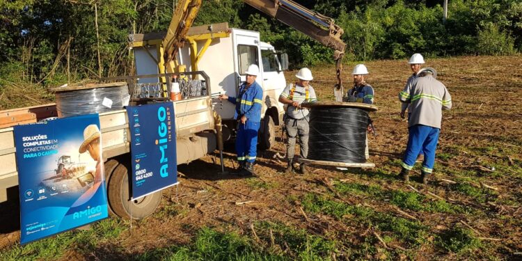 Projeto Agro Digital leva fibra óptica ao interior do Município