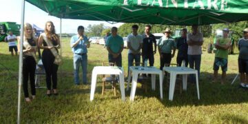 Colinas sedia Dia de Campo
