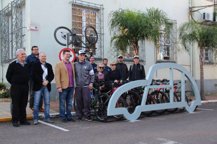 Bicicletas ganham espaço fixo e personalizado em Estrela