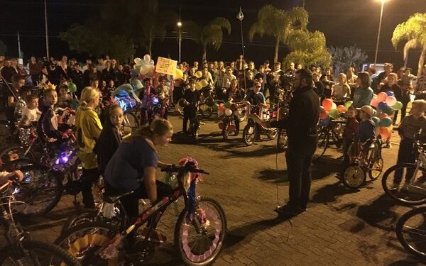 Ciclovia de Westfália é inaugurada com passeio ciclístico