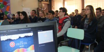 Programa Bombeiro na Escola começa por Estrela