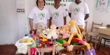 Cooperativa Escolar de Estrela arrecada brinquedos