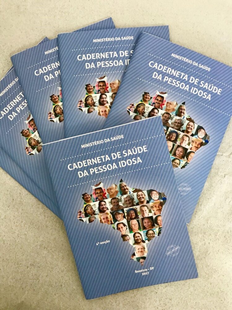 Roteiro de entrega da Caderneta de Saúde da Pessoa Idosa já iniciou