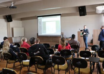 Profissionais de segurança de Lajeado participam de curso sobre sistemas de videomonitoramento 